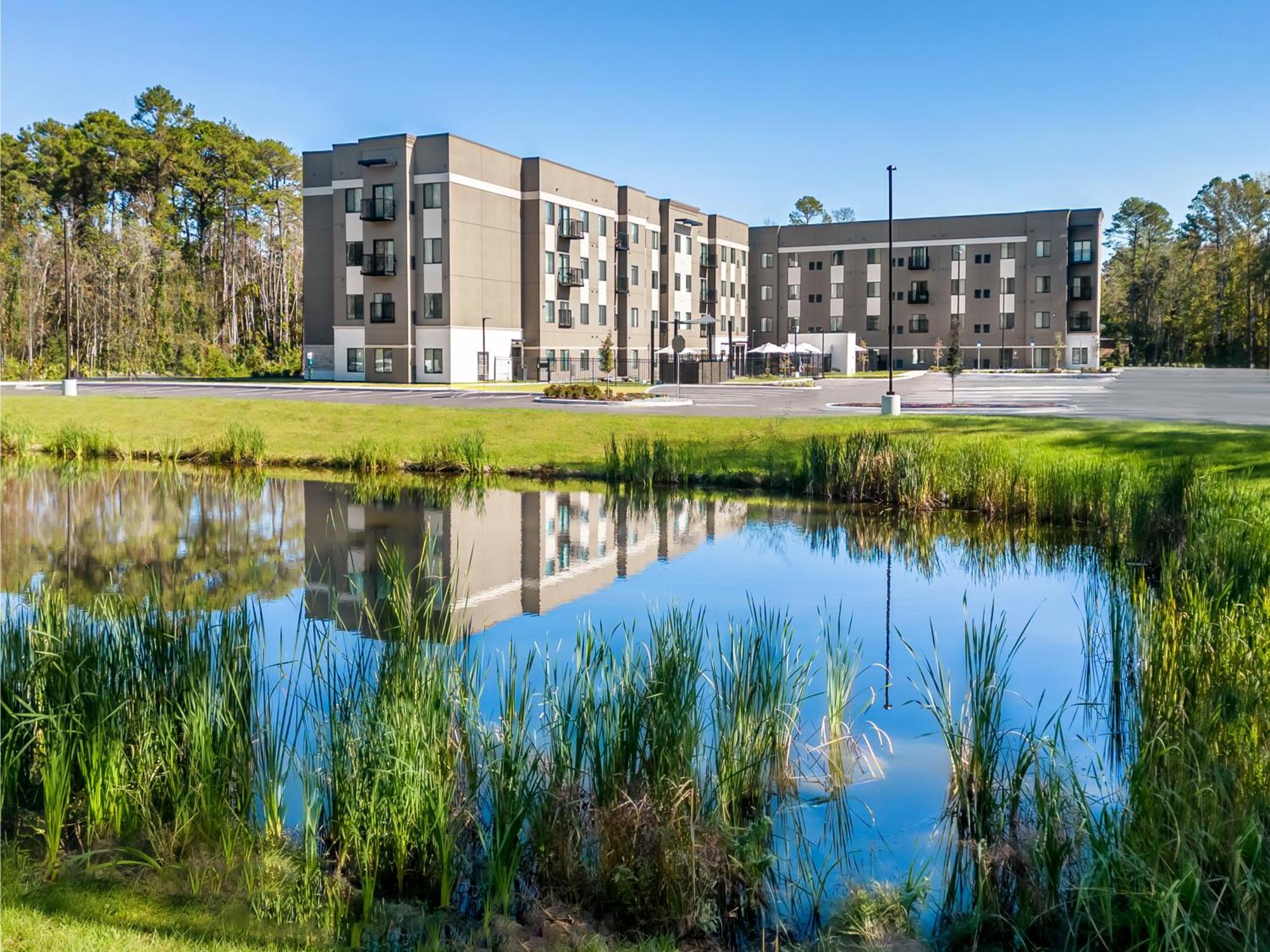 Waterwalk Extended Stay By Wyndham Jacksonville Deerwood Pk Екстер'єр фото