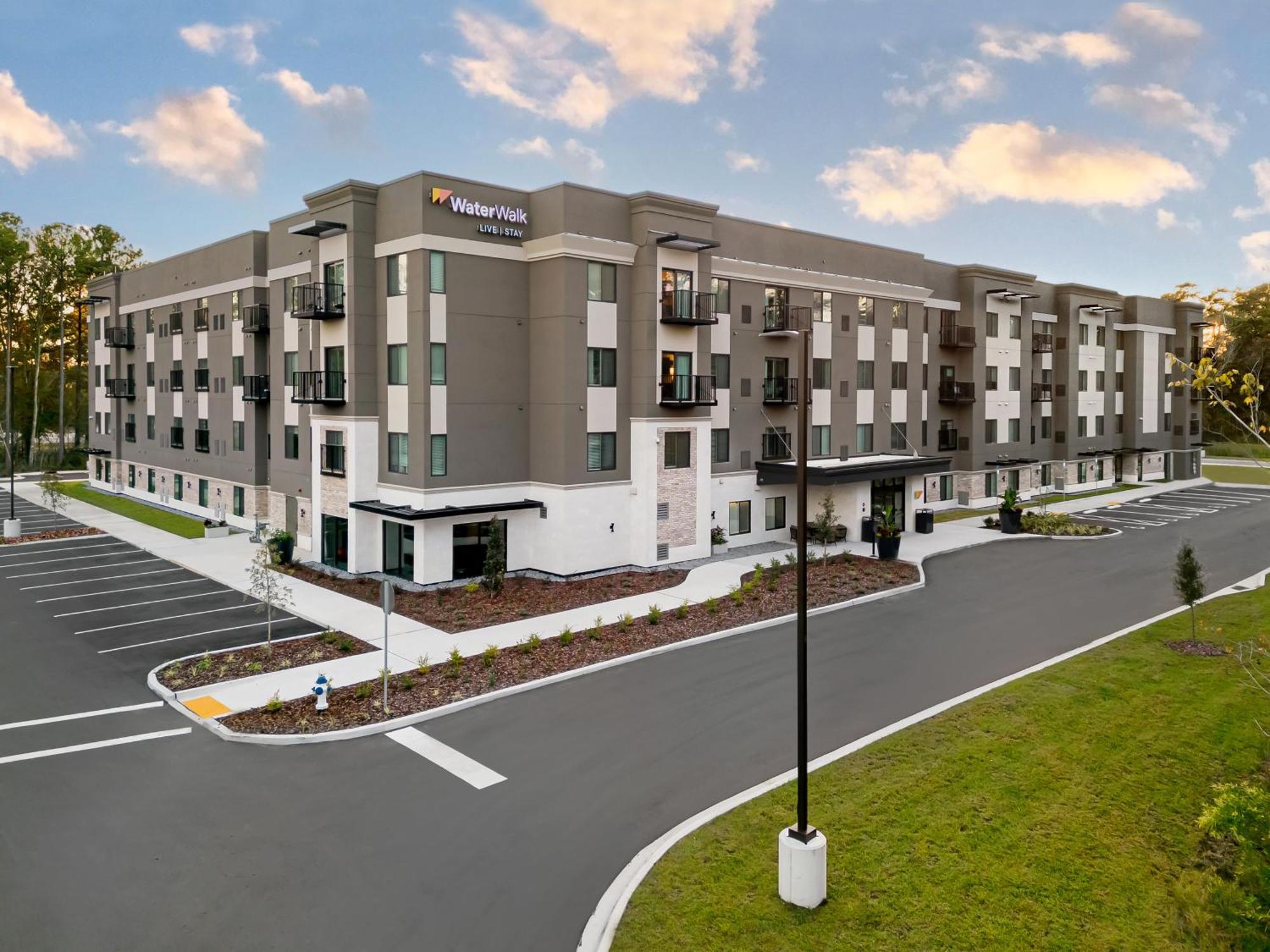 Waterwalk Extended Stay By Wyndham Jacksonville Deerwood Pk Екстер'єр фото