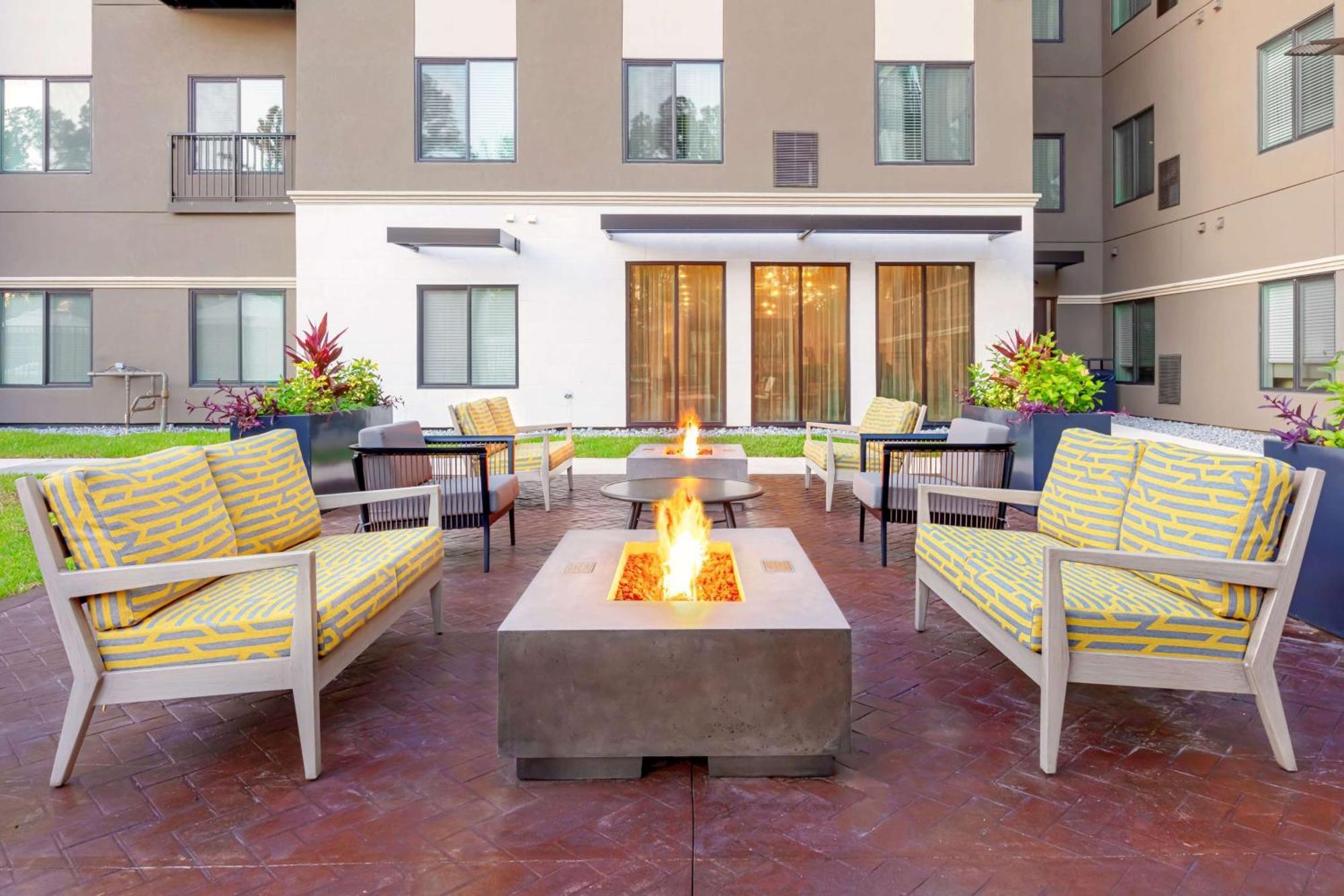 Waterwalk Extended Stay By Wyndham Jacksonville Deerwood Pk Екстер'єр фото