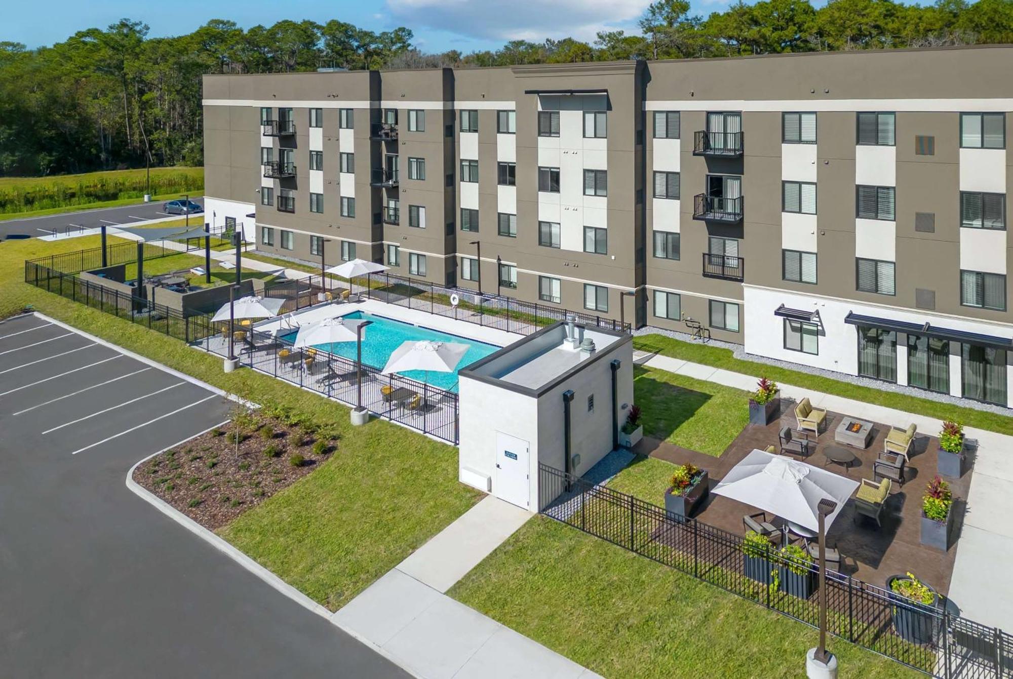 Waterwalk Extended Stay By Wyndham Jacksonville Deerwood Pk Екстер'єр фото